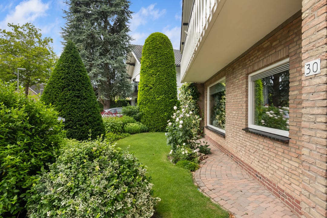 Photo 58 of Pieter de Hooghlaan 30