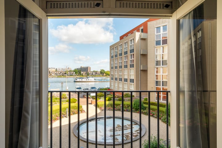 Foto 12 van Buiten Walevest 101