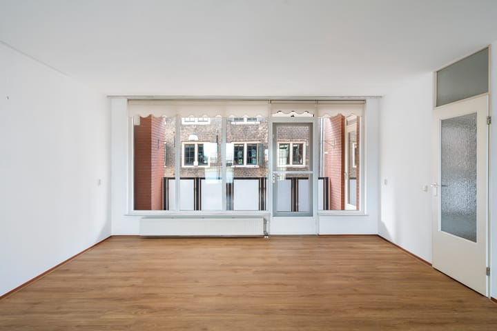 Foto 15 van Buiten Walevest 101