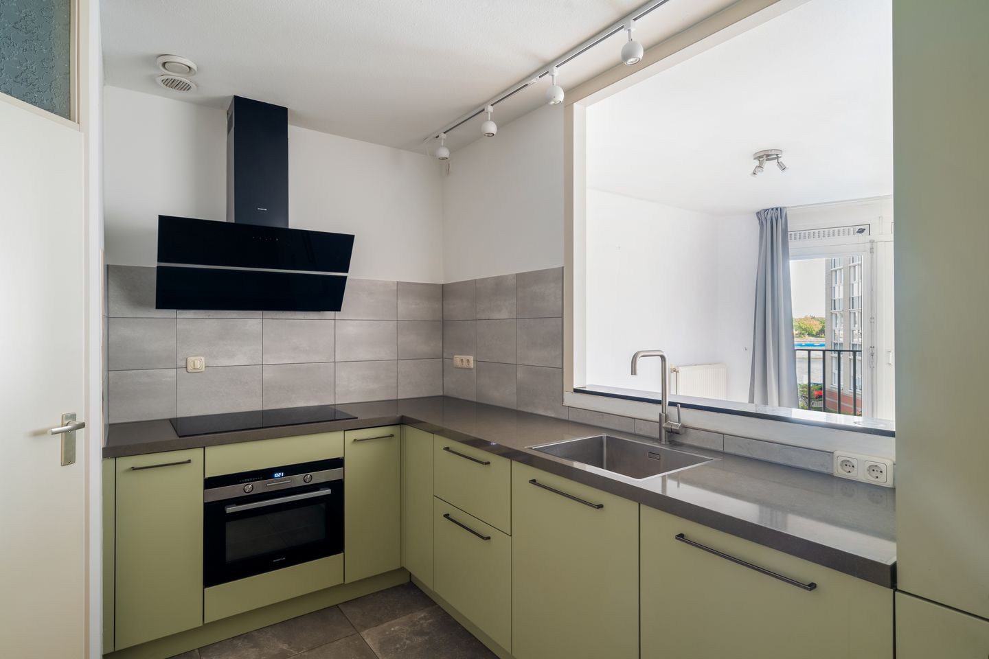 Foto 19 van Buiten Walevest 101