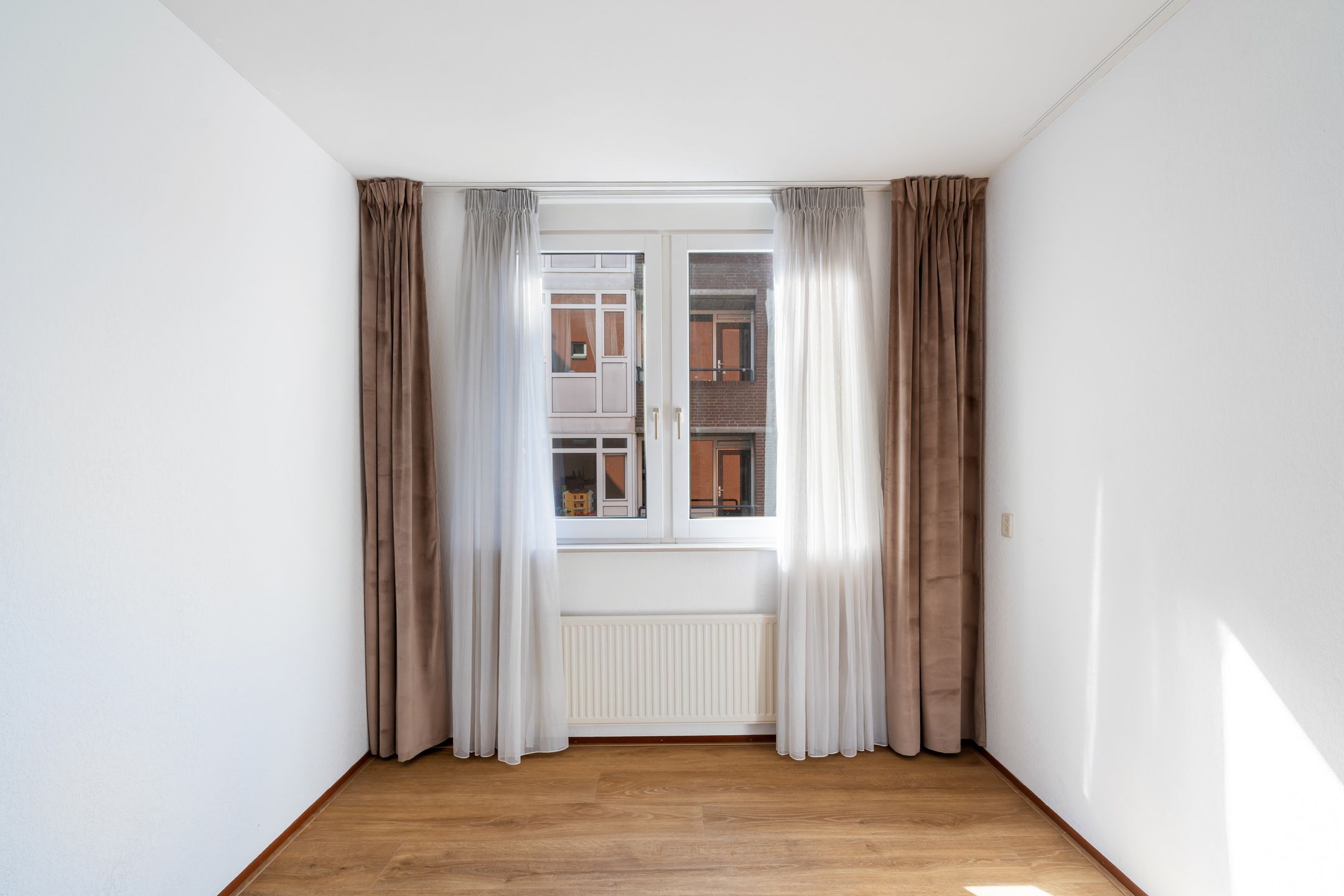 Foto 27 van Buiten Walevest 101