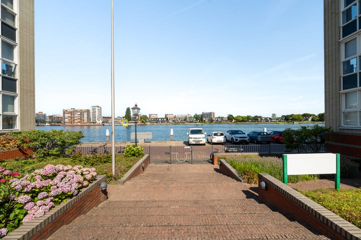 Foto 30 van Buiten Walevest 101