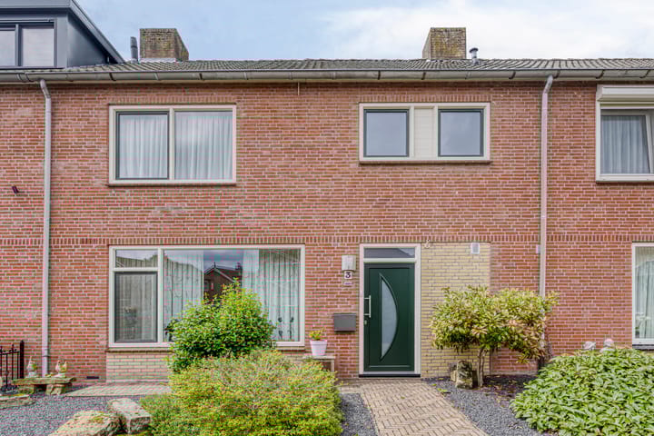 Foto 6 van Begoniastraat 3