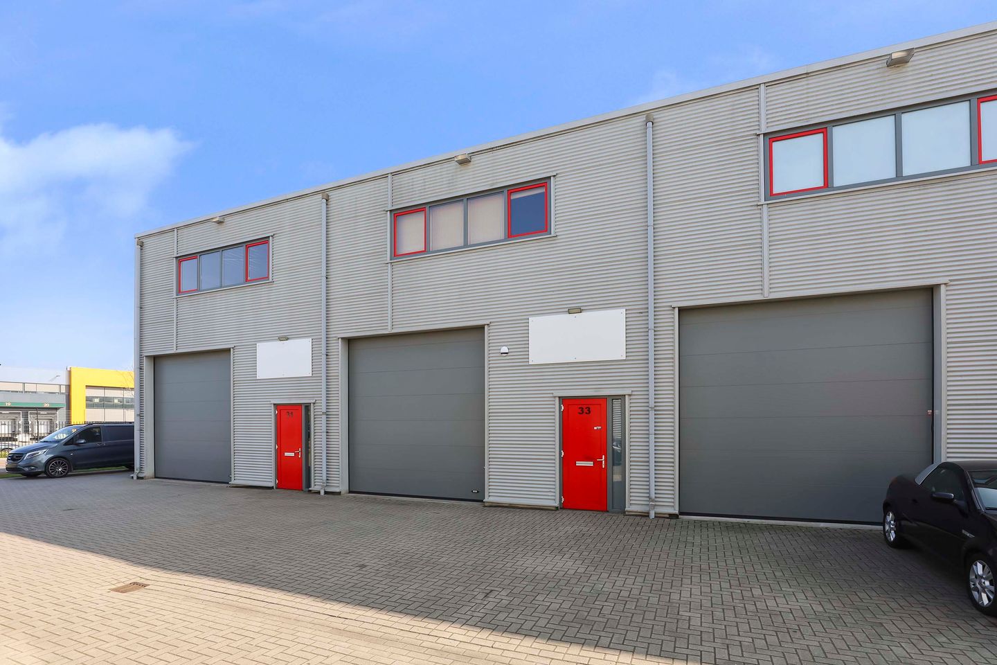 Bekijk foto 3 van Nering Bögelweg 33