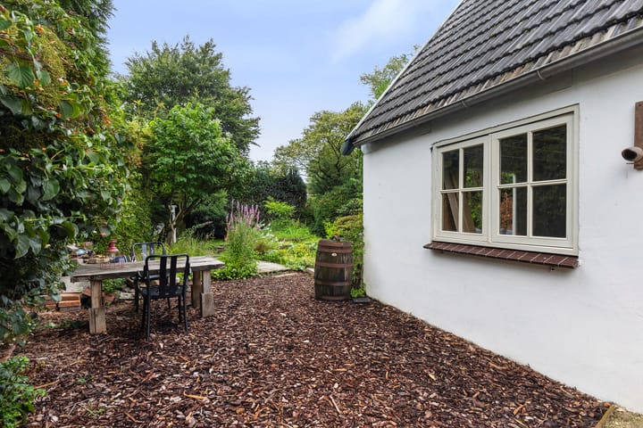 Photo 24 of Loseweg 8