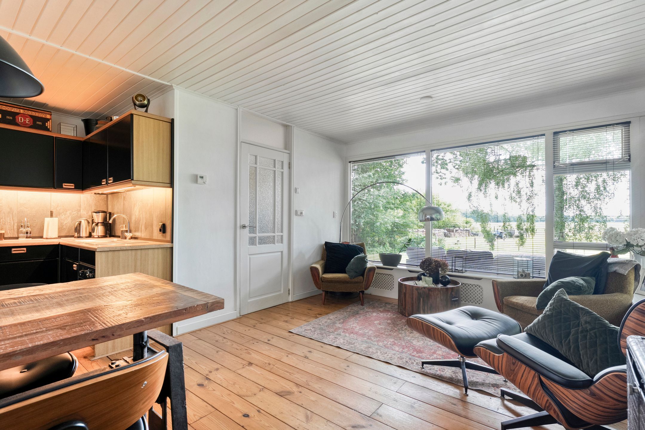 Foto 18 van Hezenes 9