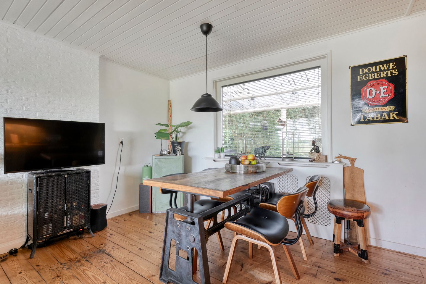 Foto 19 van Hezenes 9