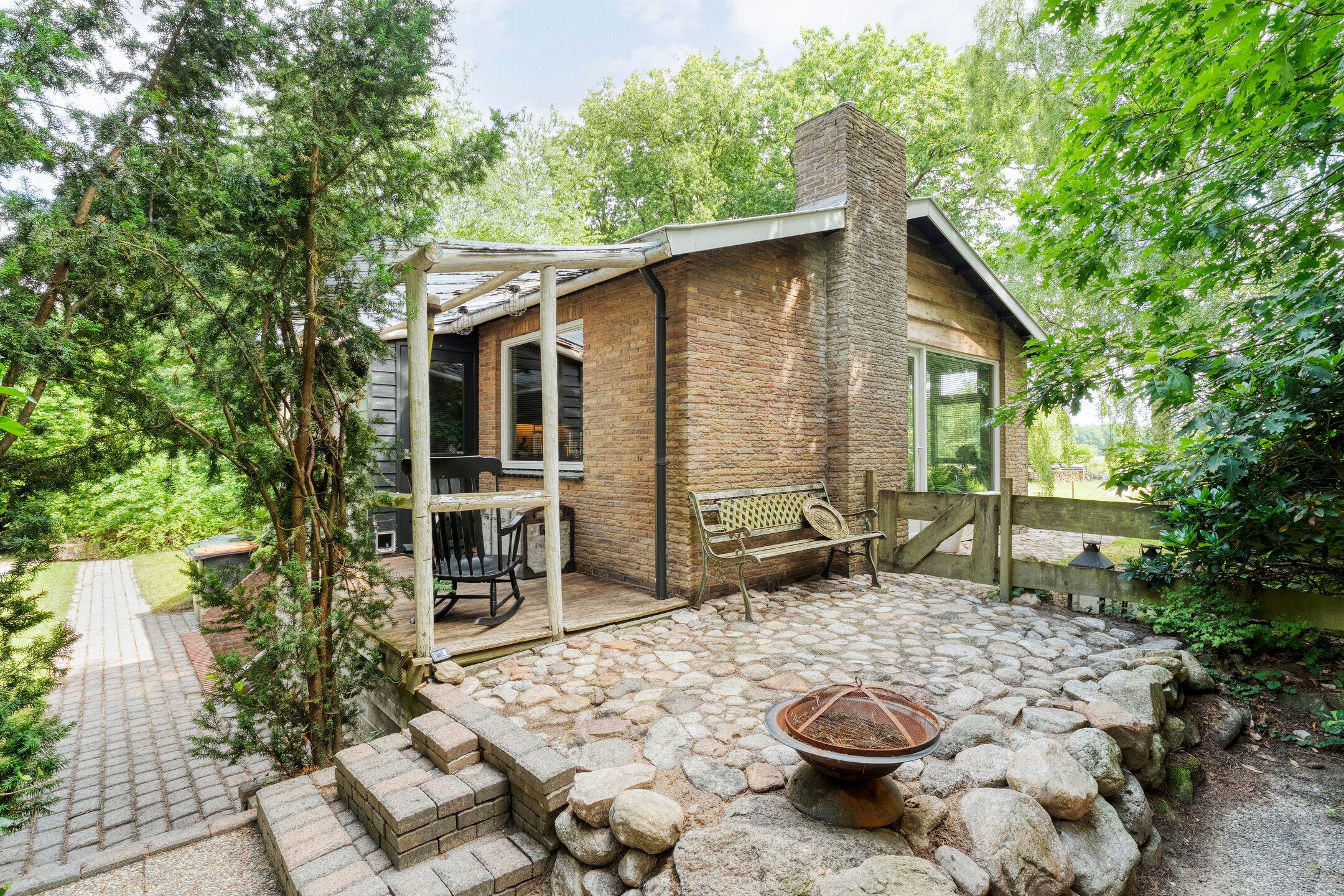 Foto 30 van Hezenes 9