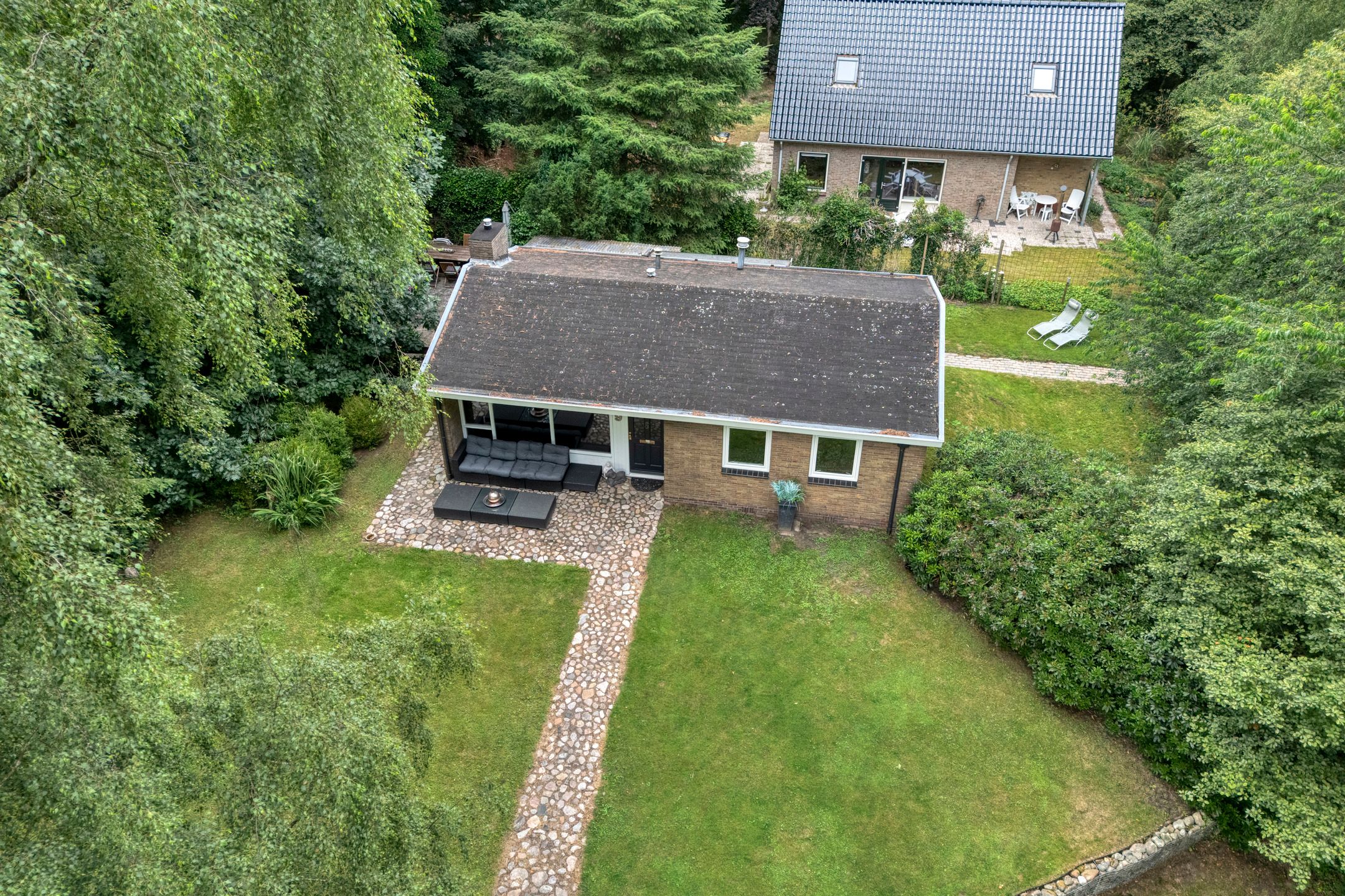 Foto 36 van Hezenes 9