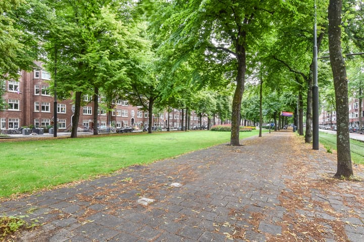 Foto 30 van Churchill-laan 153-4