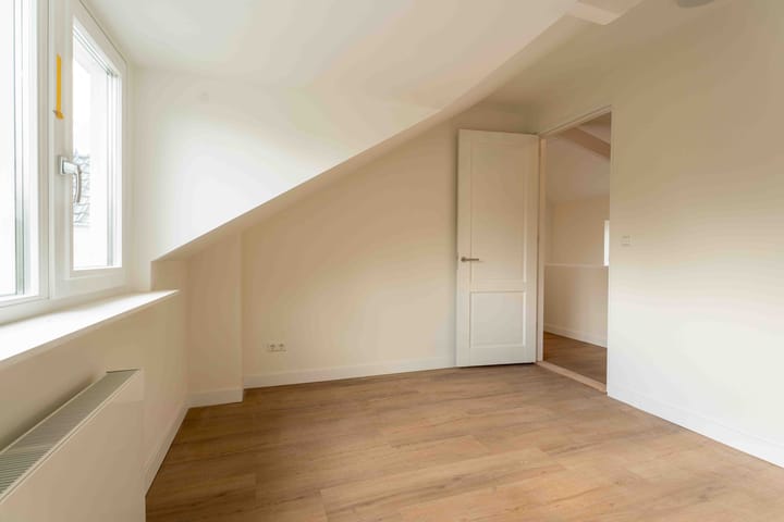 Foto 21 van Kerkhofpad 10