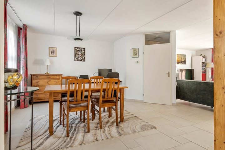 Foto 8 van F.J. Ebbensstraat 24