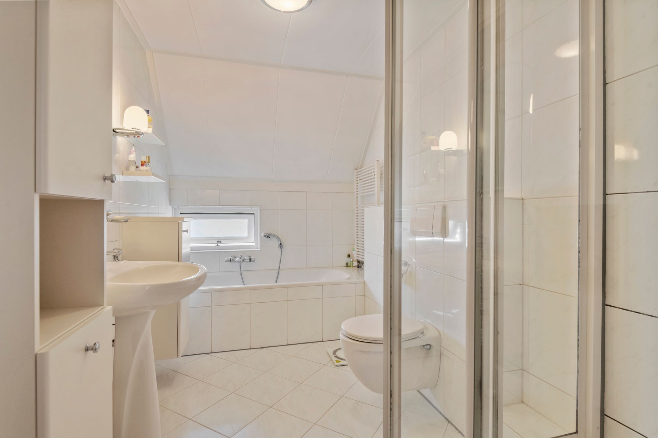 Foto 24 van F.J. Ebbensstraat 24