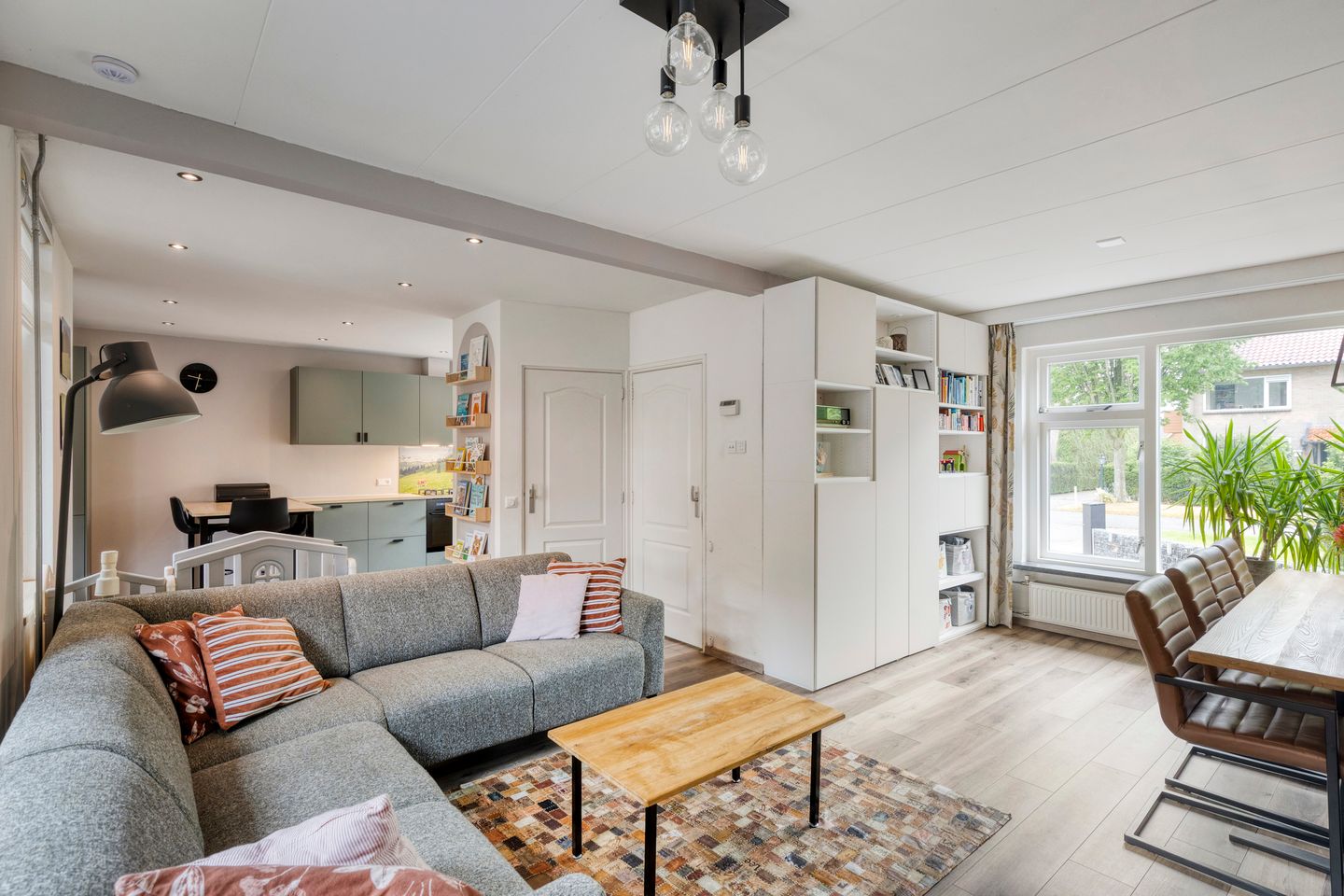 Foto 5 van Koningin-Julianalaan 20