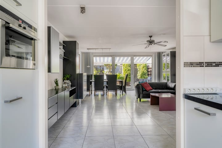 Foto 13 van Anton van Duinkerkenlaan 32