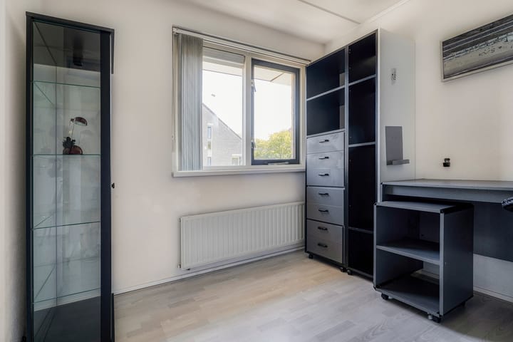 Foto 16 van Anton van Duinkerkenlaan 32