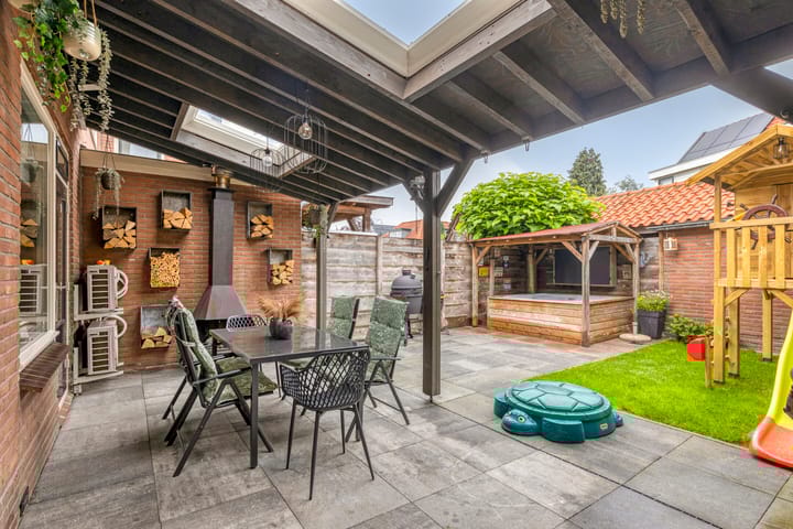 Foto 21 van Koningin-Julianalaan 20