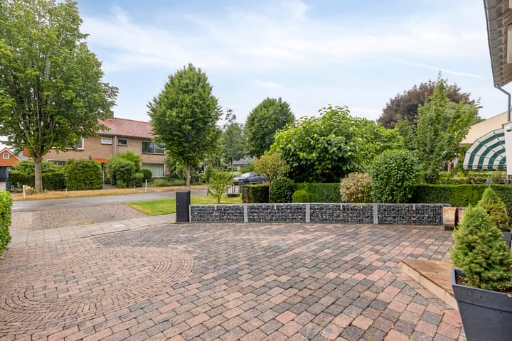 Foto 28 van Koningin-Julianalaan 20