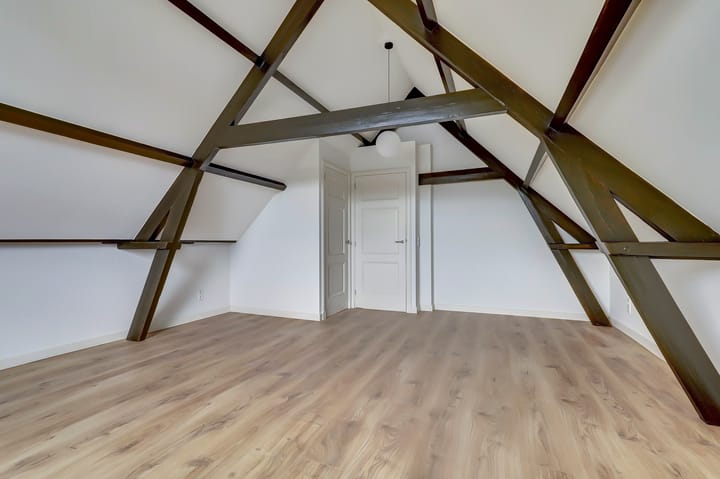 Foto 36 van Oostsingel 53-B