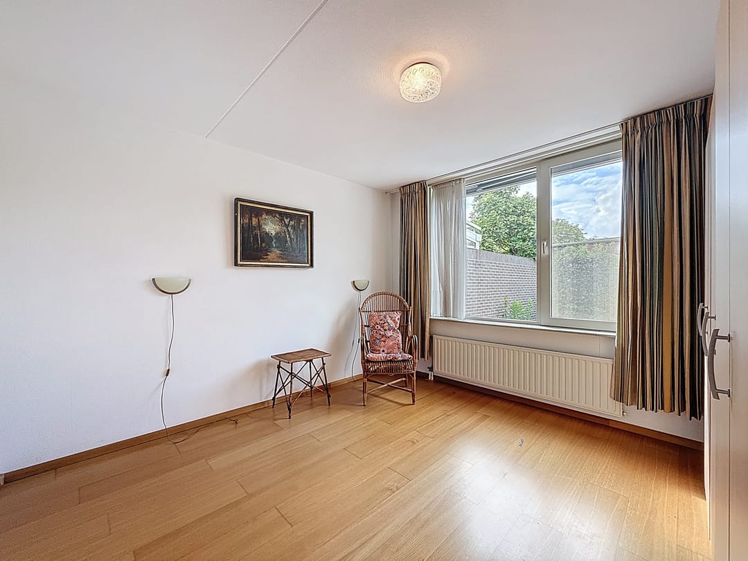 Foto 13 van Quarles van Uffordweg 18