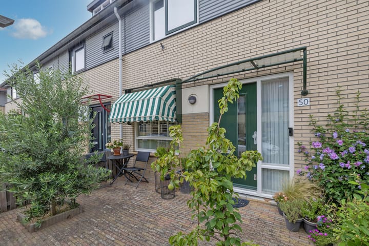 Foto 2 van Rumbastraat 50