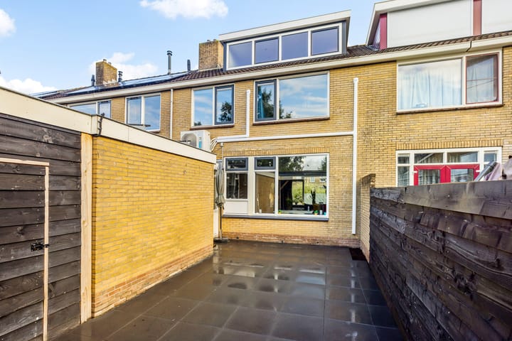 Photo 17 of Schonegevelstraat 5