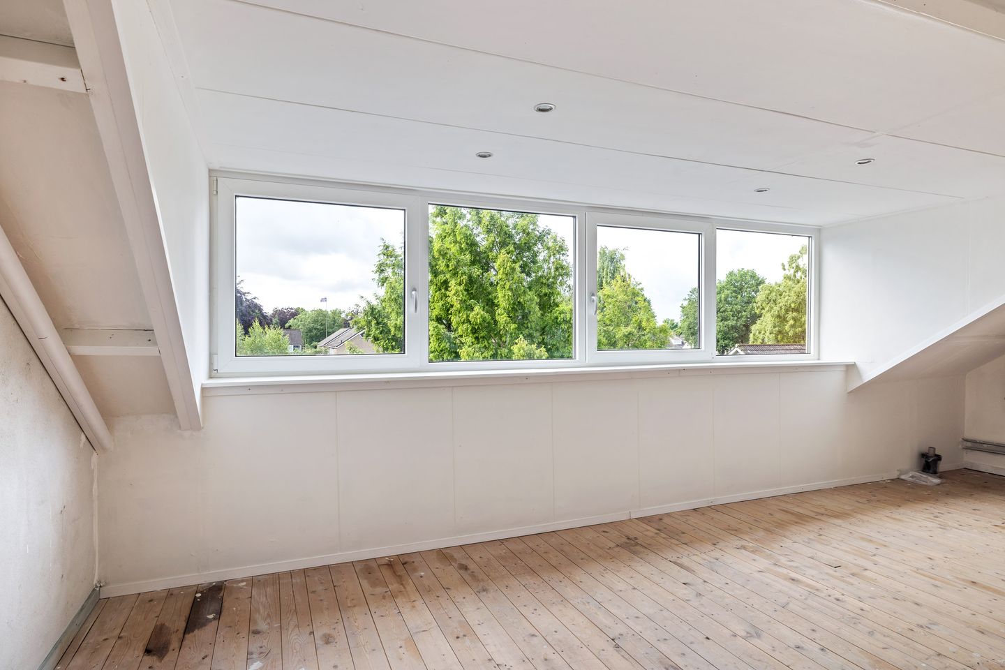 Foto 34 van Schonegevelstraat 5