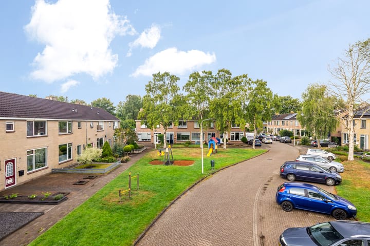 Photo 35 of Schonegevelstraat 5