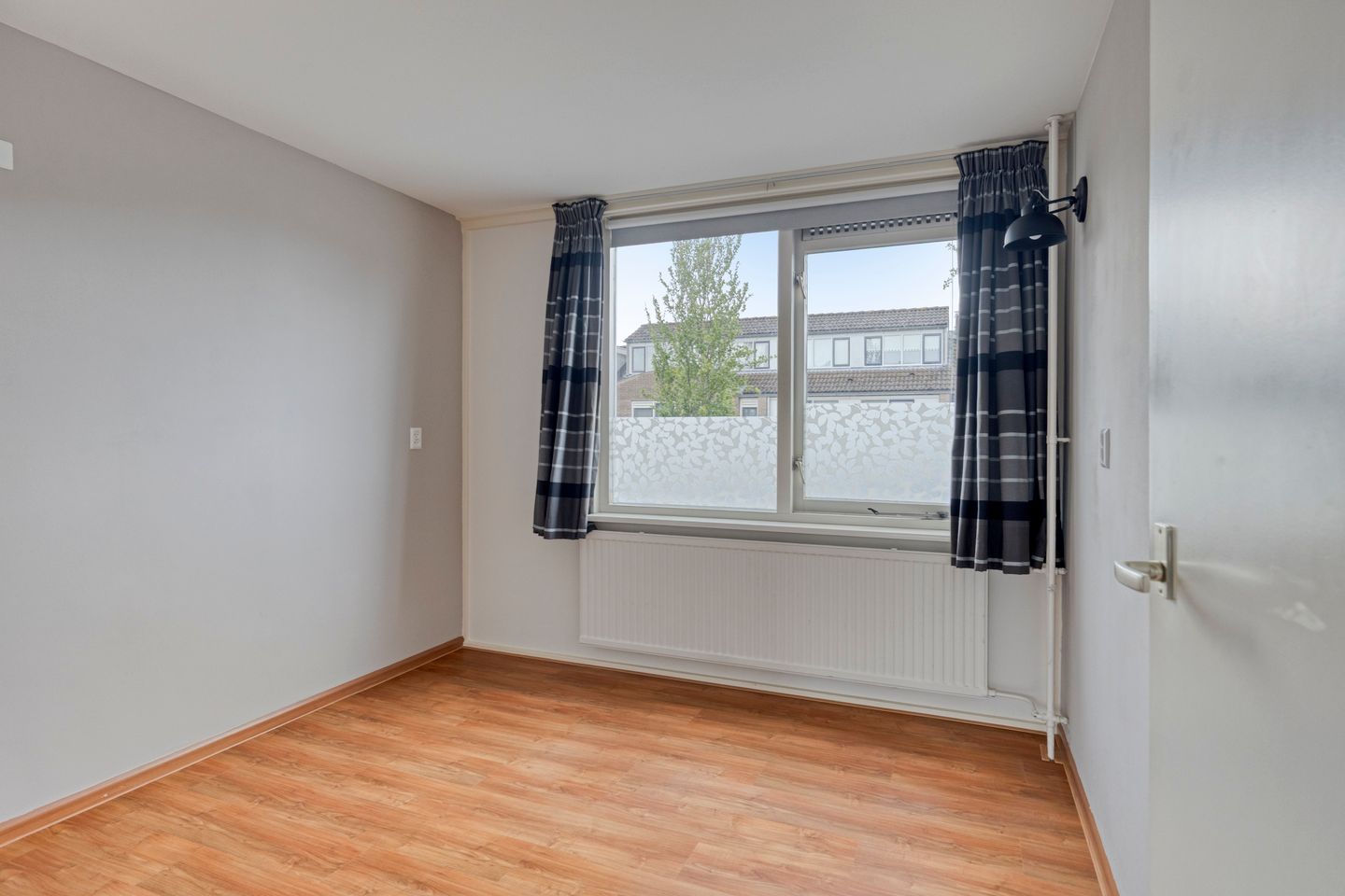 Foto 19 van Saturnus 40