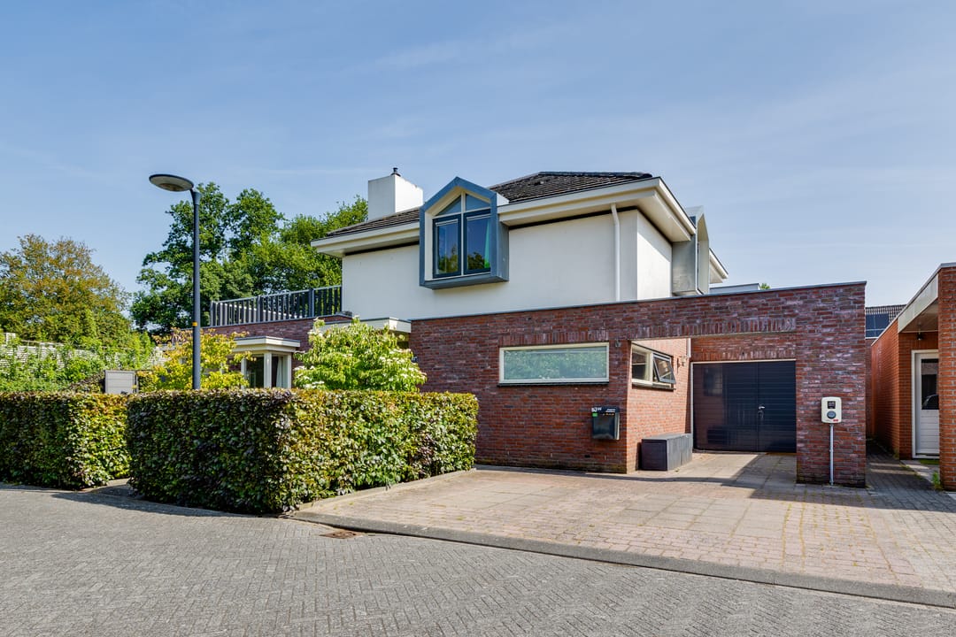 Photo 1 of Burgemeester de Bruijnstraat 83-06