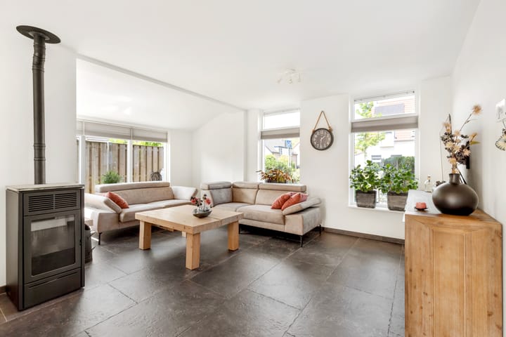 Foto 2 van Klaas Visscherstraat 1