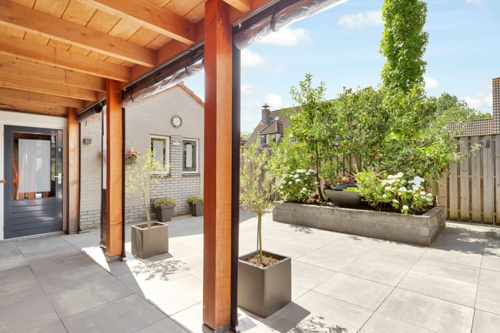 Foto 33 van Klaas Visscherstraat 1