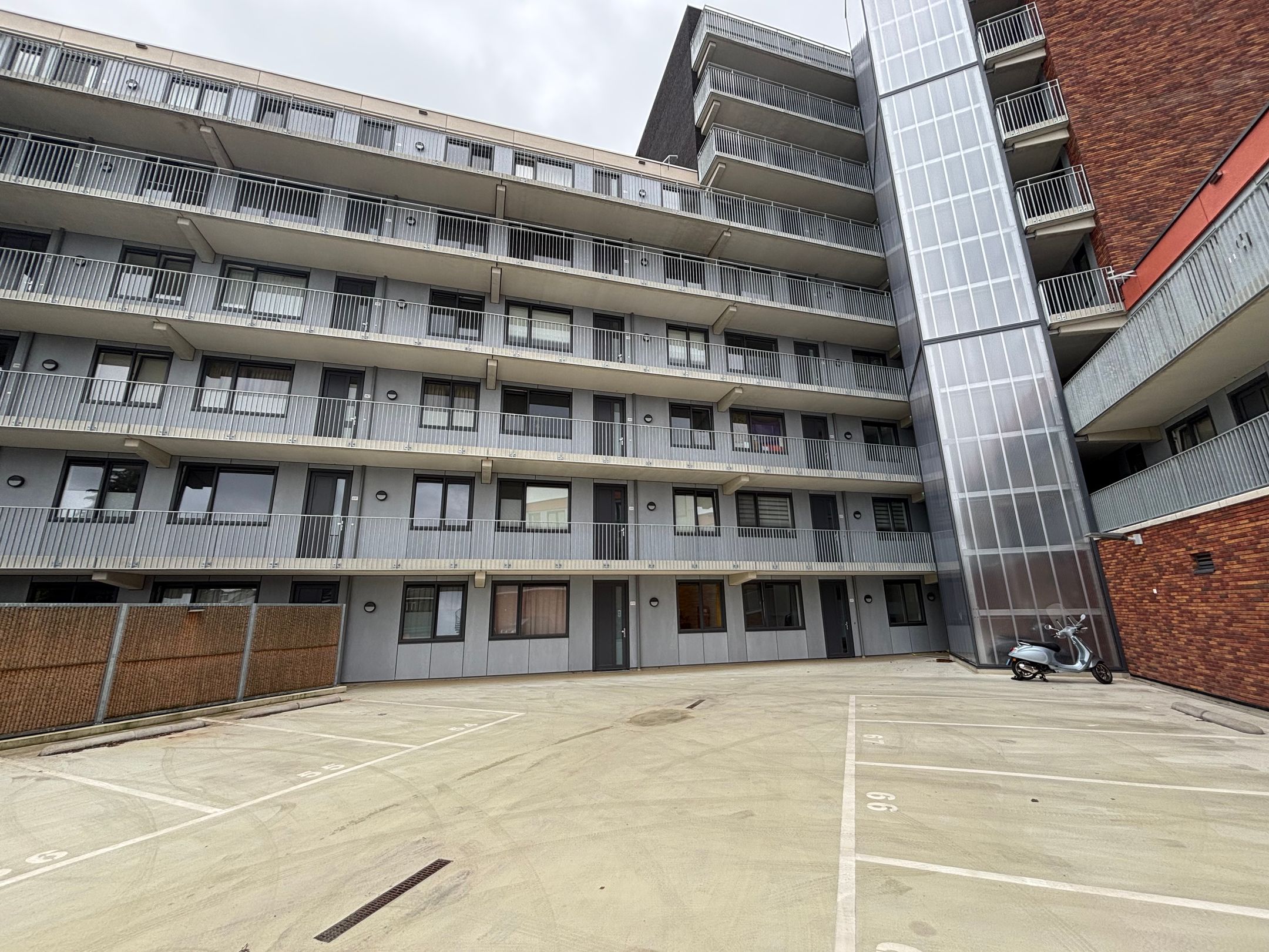 Foto 15 van Wooldriksweg 211