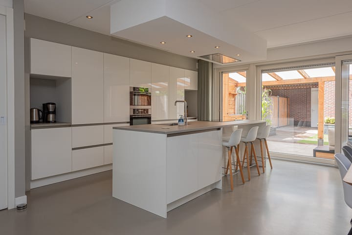 Foto 11 van Veluwelaan 11