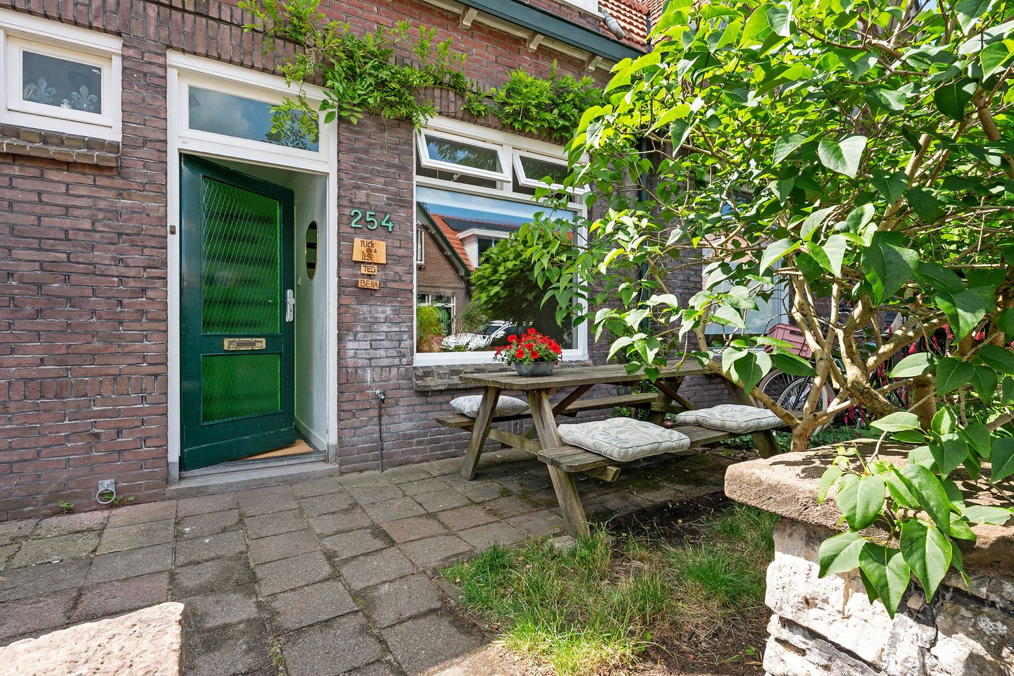 Photo 29 of Palmstraat 254