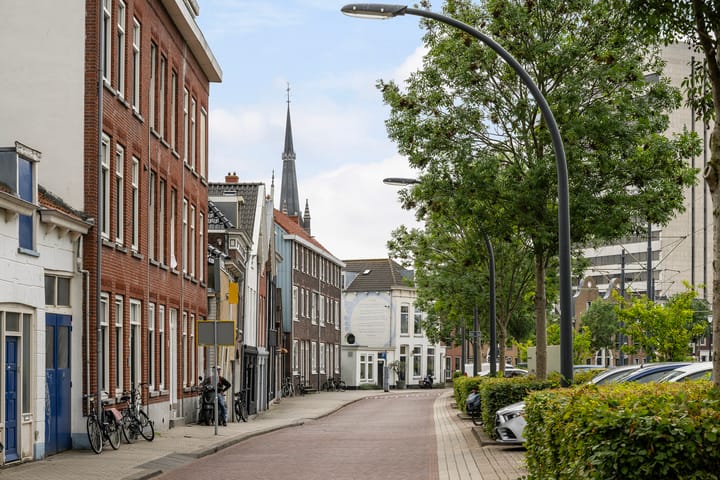 Foto 48 van Overschiesestraat 72-C