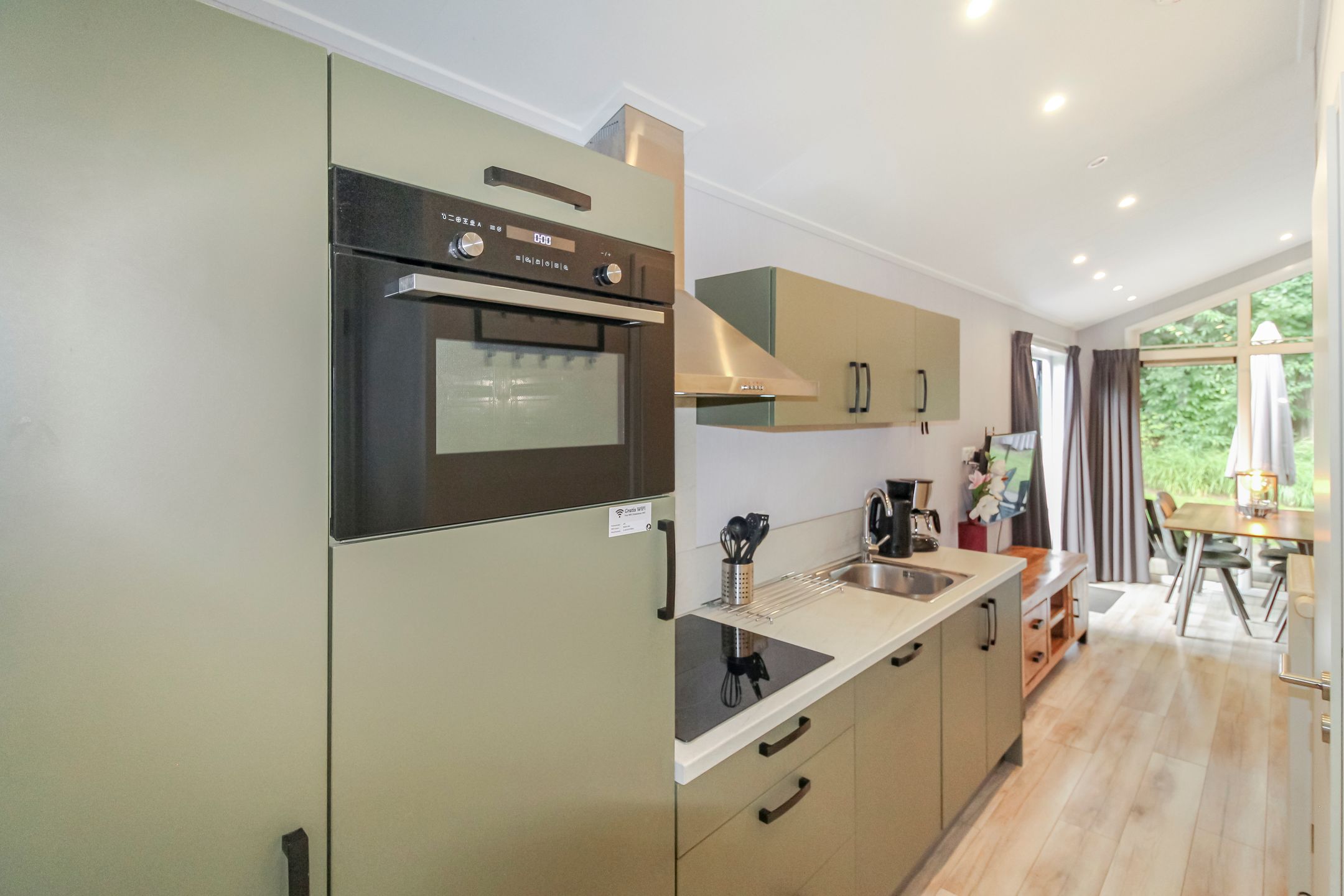 Photo 9 of Laan van Laag Kanje 1-615