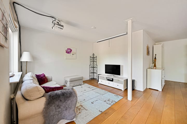 Foto 14 van Middelgeestlaan 63