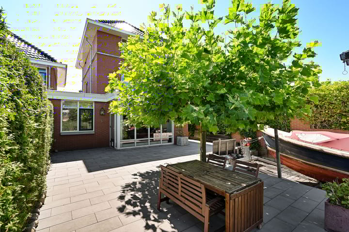 Foto 16 van Middelgeestlaan 63