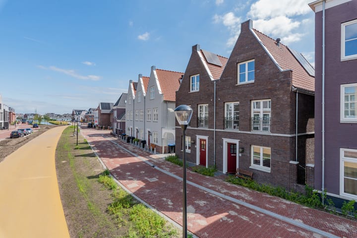 Foto 1 van Leeuwenburglaan 19