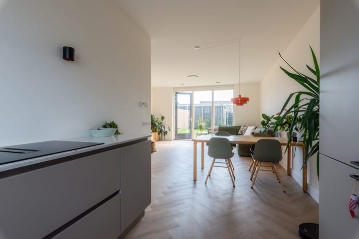 Foto 11 van Leeuwenburglaan 19