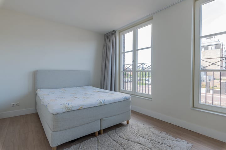 Foto 16 van Leeuwenburglaan 19