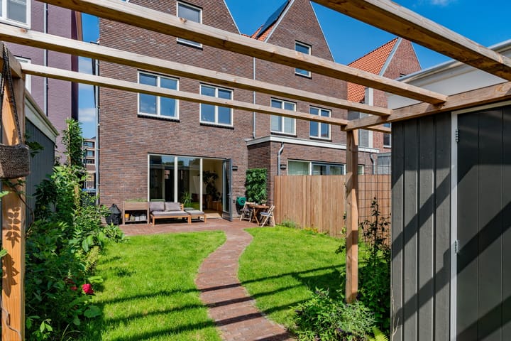 Foto 32 van Leeuwenburglaan 19