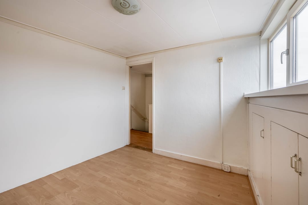 Photo 16 of Voorstraat 49-A