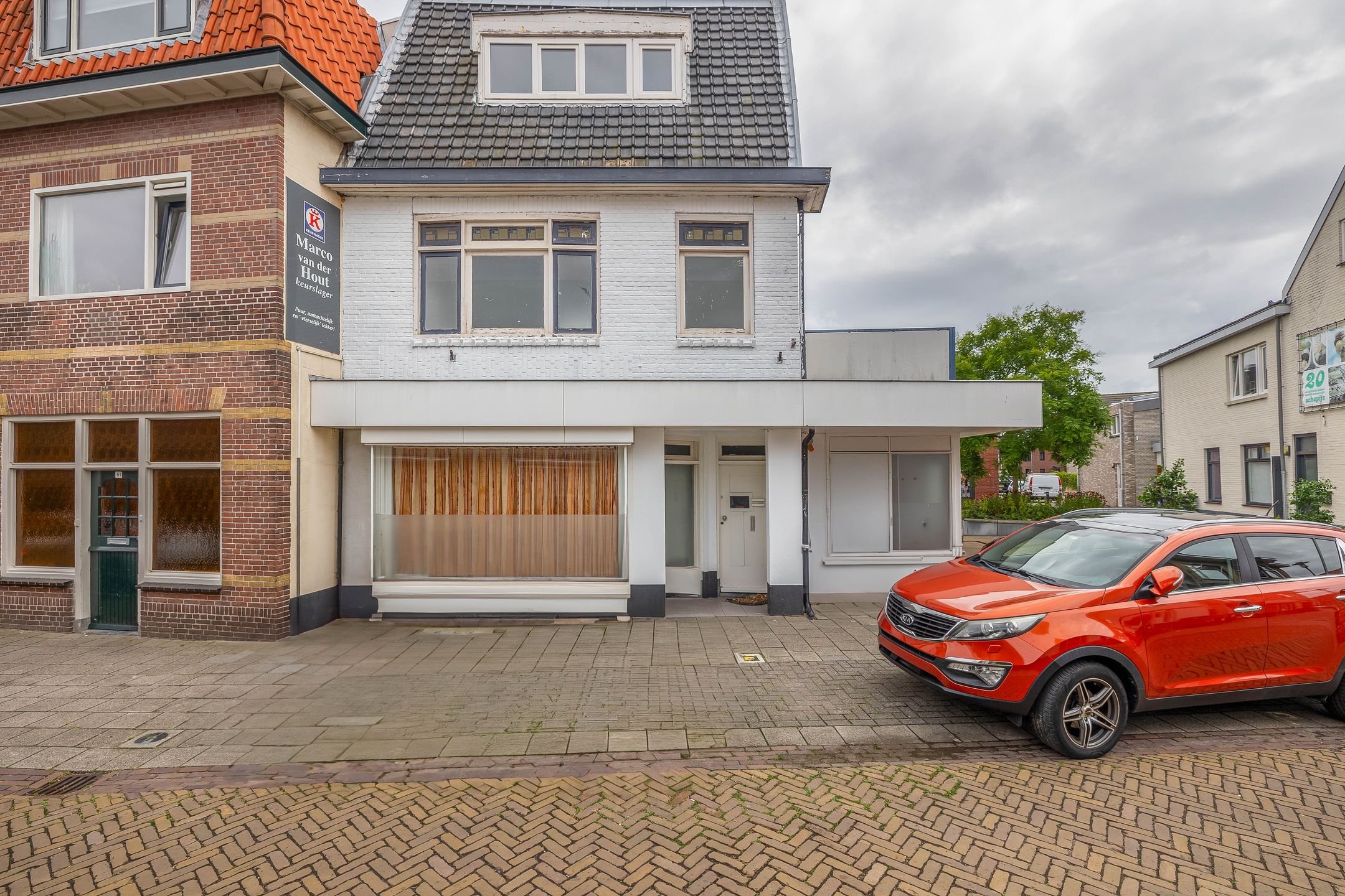 Photo 27 of Voorstraat 49-A