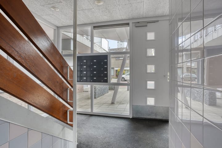 Foto 4 van Planetenhof 32-B