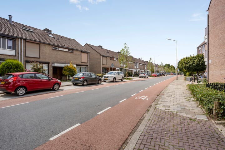 Photo 23 of Planetenhof 32-B