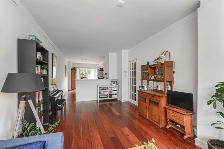 Foto 8 van Juliana van Stolberglaan 303