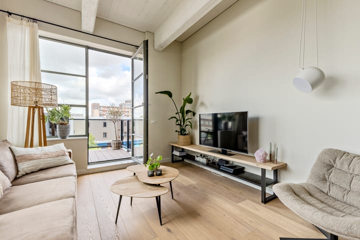 Foto 12 van Fabriekserf 19