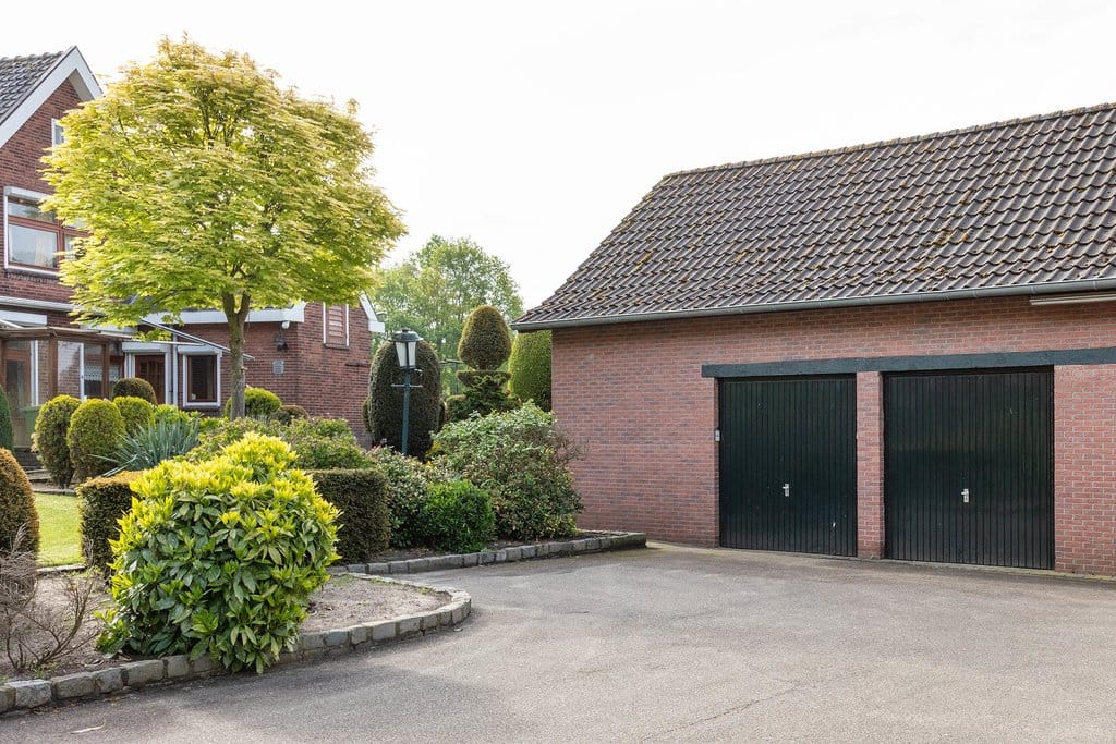 Foto 16 van Weerseloseweg 81